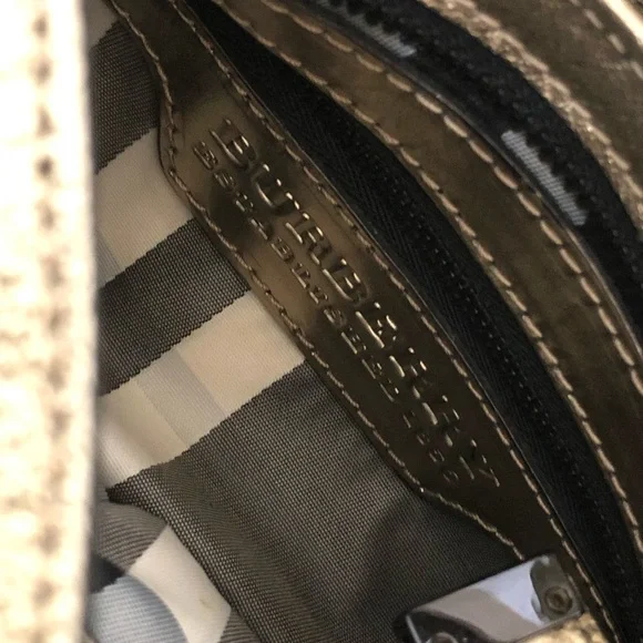 Burberry Handbag Metallic Goldstone Color Rare - Picture 11 of 16